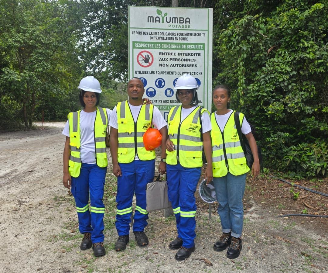 Equipe PGS sur le site de Mayumba Potasse, equipements de protection individuelle